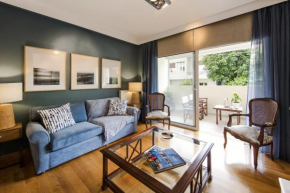 2 bedroom flat next to Acropolis